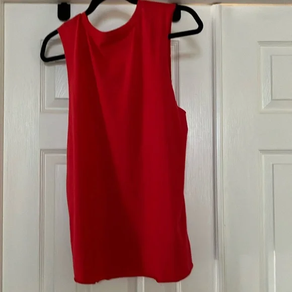 American Eagle Outfitters Vibrant Red Top - Picture 3 of 3